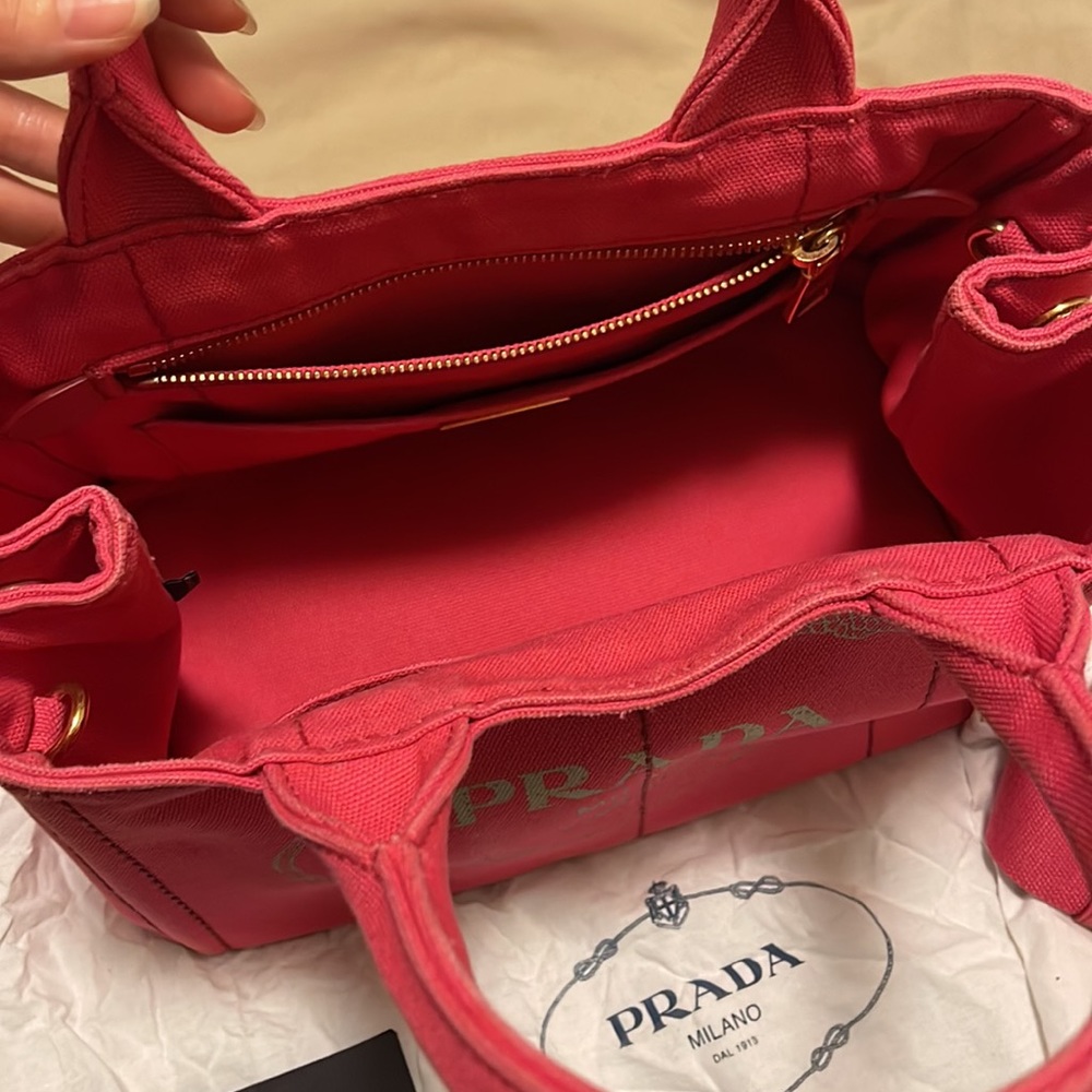 PRADA Bag - Picture 6 of 11